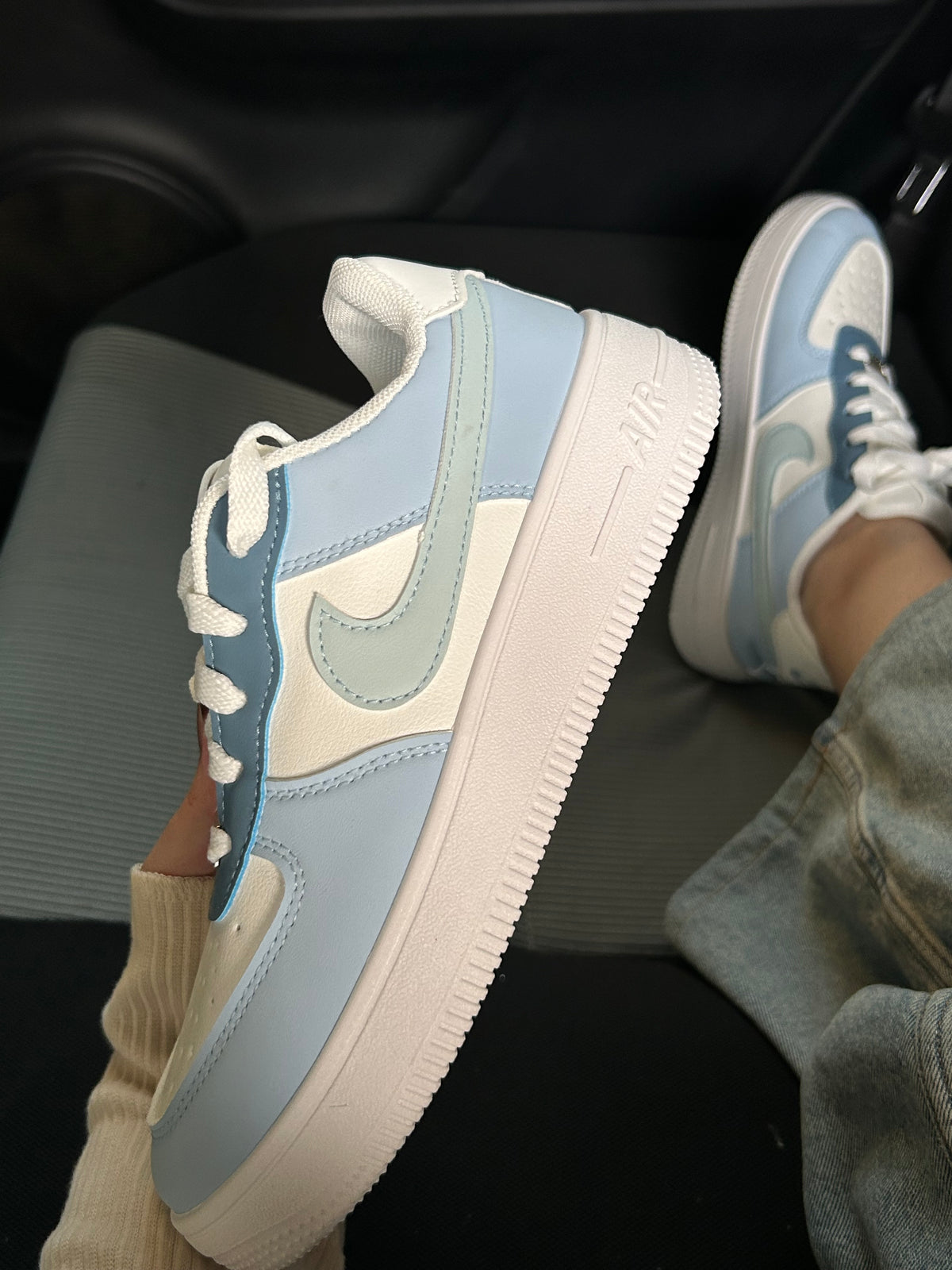 Blue Universe 213
